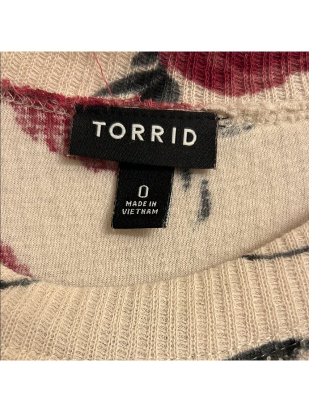 torrid Cream and Red Floral Long Sleeve Oversized Cotton Top Size 12 - Picture 6 of 8